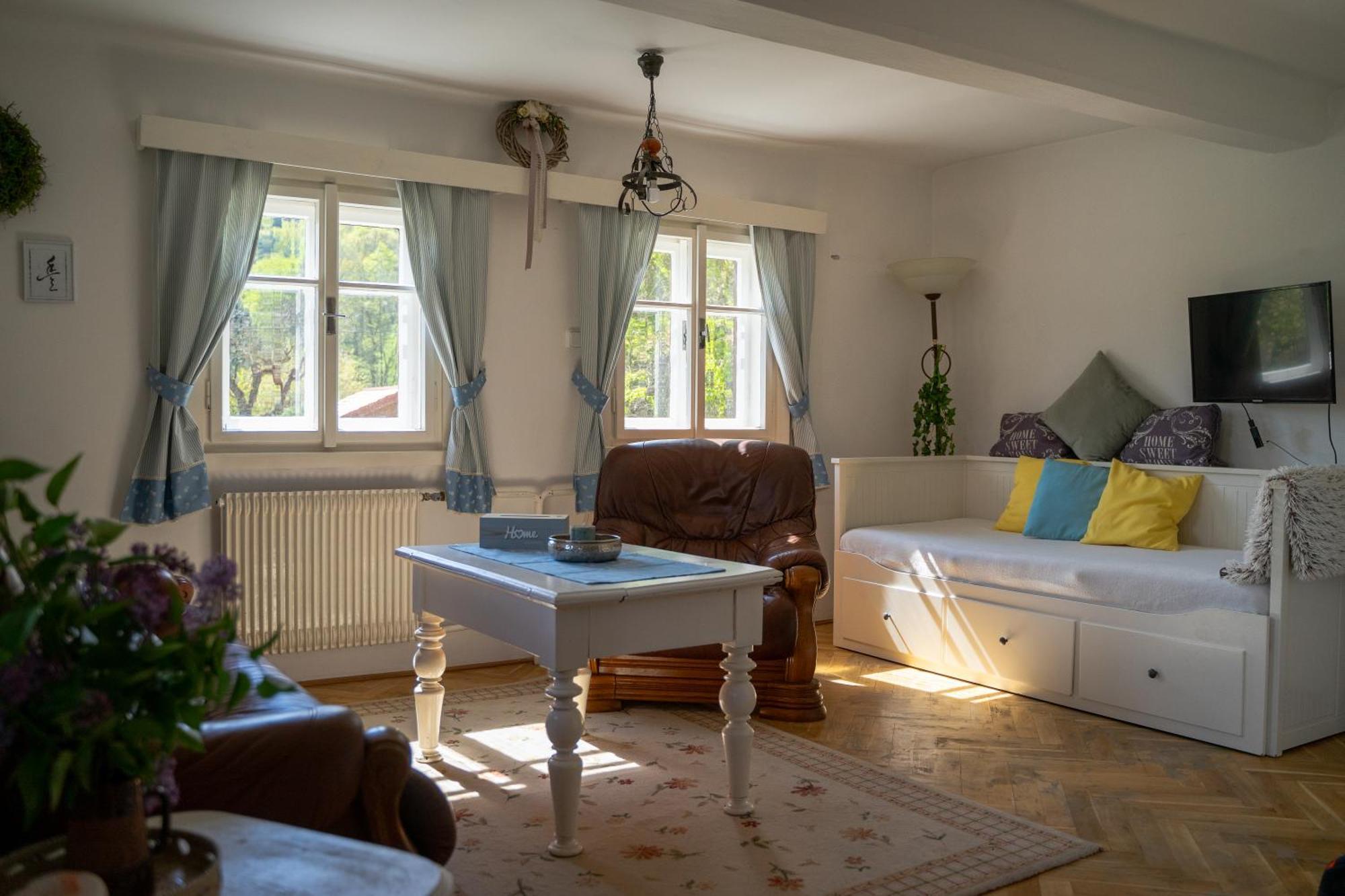 Villa Roubenka Doubravice Hrubá Skála Esterno foto